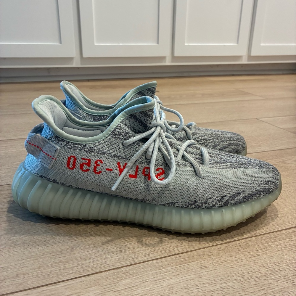 Adidas Yeezy Boost 350 V2 Blue Tint Zebra Sneaker Men’s Size 10 - Picture 1 of 8